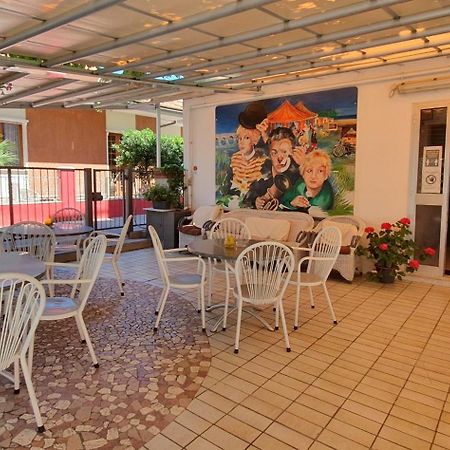 Hotel Eleonora Rimini Eksteriør bilde