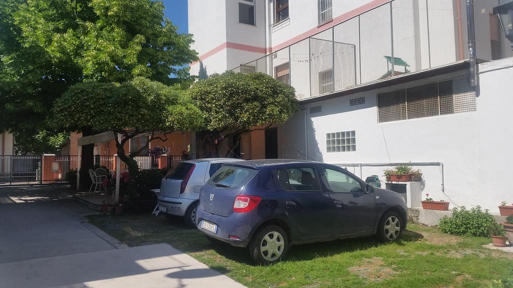 Hotel Eleonora Rimini Eksteriør bilde